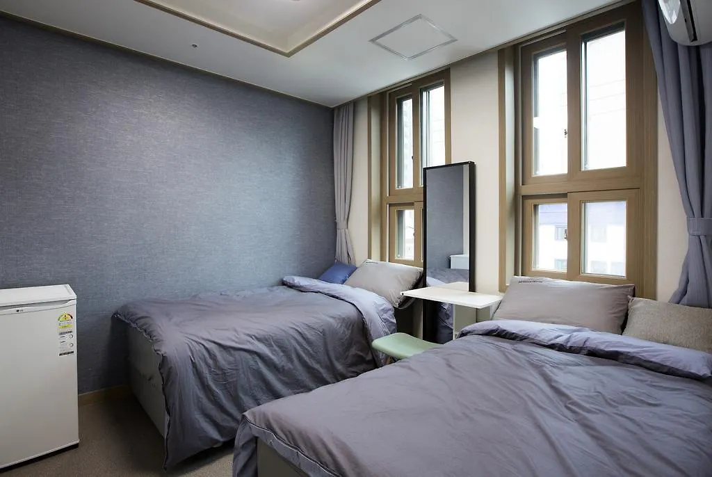 24 Guesthouse Sinchon Seoul Südkorea