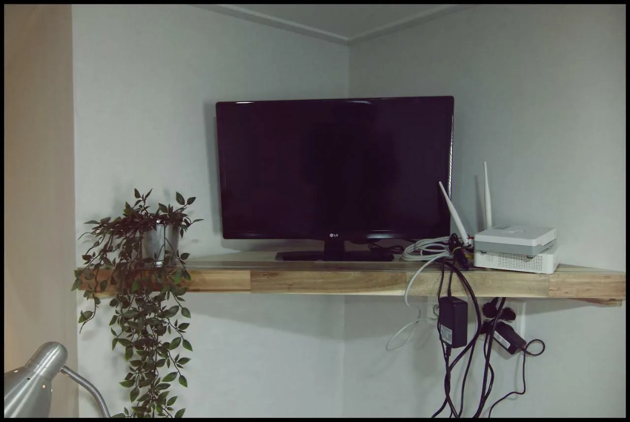 24 Guesthouse Sinchon Seoul Guest house