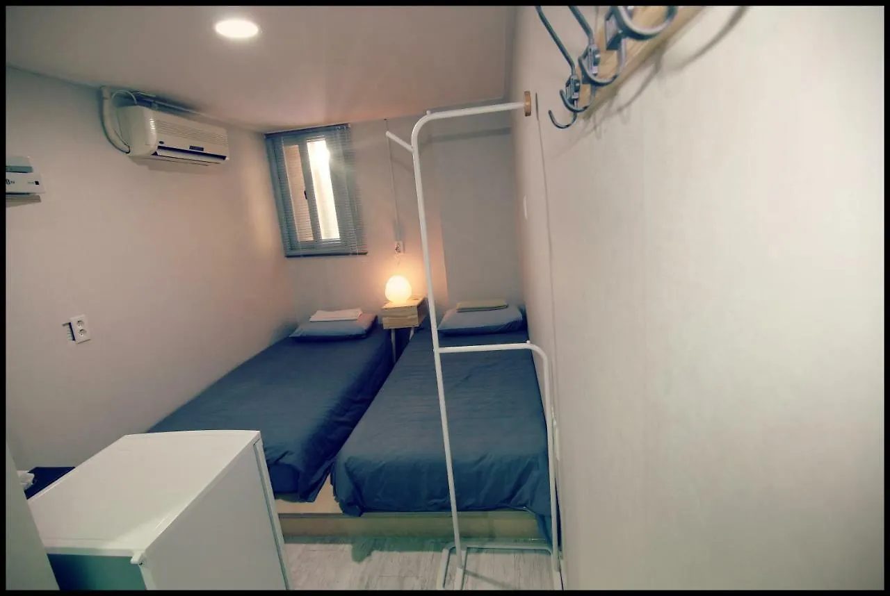Guest house 24 Guesthouse Sinchon Seoul