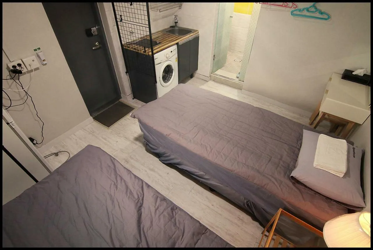 24 Guesthouse Sinchon Seoul