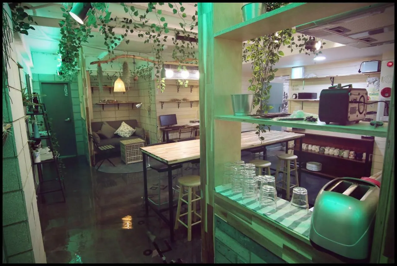 Gasthof 24 Guesthouse Sinchon Seoul