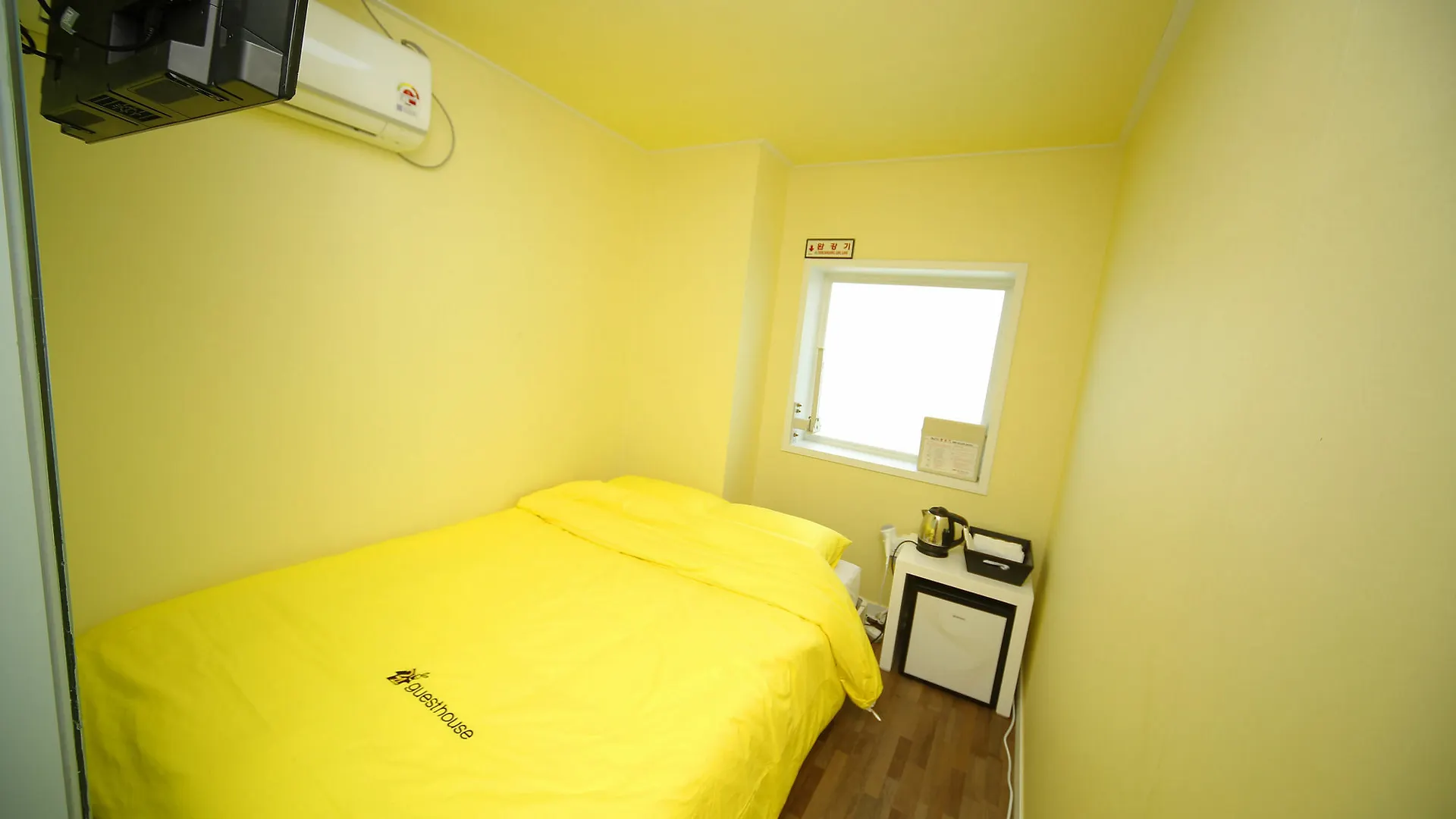 24 Guesthouse Sinchon Seoul Guest house